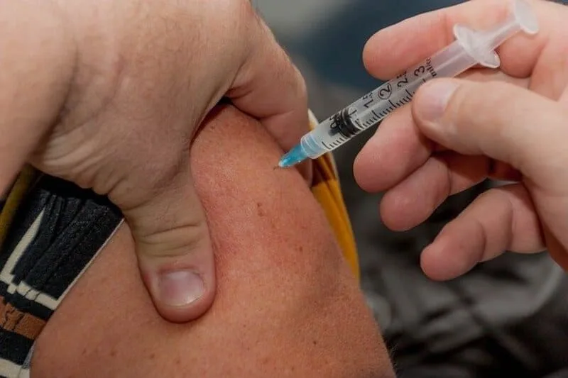Grávidas vacinadas com 1° dose da AstraZeneca esperam orientação – Entrevista CNN Brasil