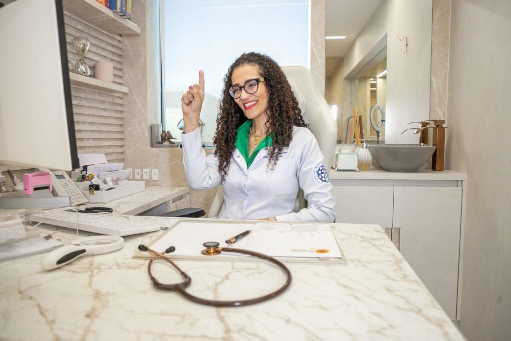 Dra Keilla Freitas Infectologista Moema SP